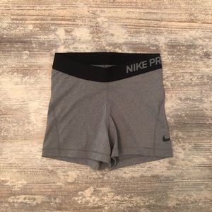 Nike Pros, Adult XS